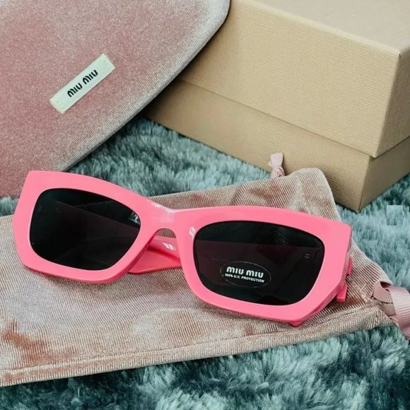 MIU MIU Hot Pink Logo Sunglasses - Picture 13 of 16